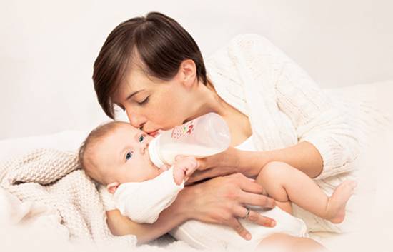 母婴之间亲密的情感联结被称为什么