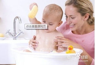 婴儿精细动作技能训练的基本内容包含( )