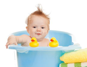 婴儿沐浴时应遵循( )清洗方式